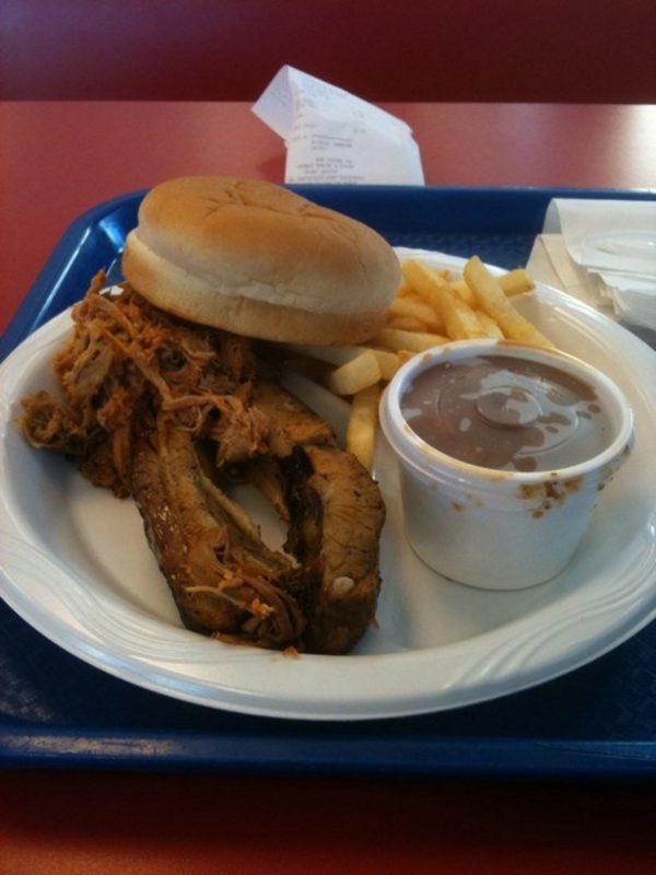 Georgia-Bobs-BBQ55931ce700d5e.jpg