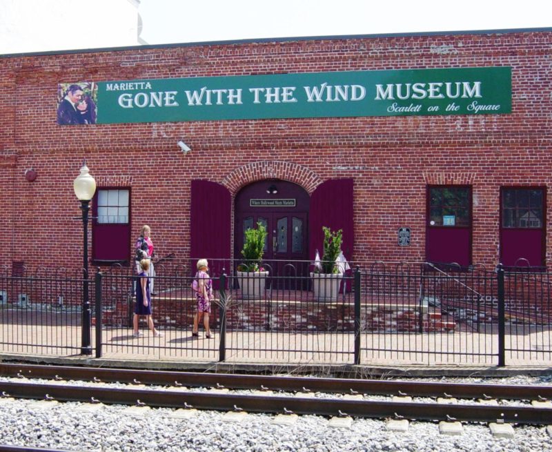facade-of-the-marietta-gone-with-the-wind-museum