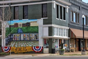 Ten mapped and detailed “trails” allow visitors to easily explore the region’s waterfalls, wine, craft beer, murals, agricultural adventure, barbecue, bass fishing, historic train depots, motorcycle-friendly roads and centuries-old churches. Photo Credit: John Dersham for Alabama Mountain Lakes