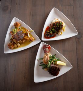 Indulge in fresh seafood at Salt Cellar, one of many premier dining destinations in Columbus, Georgia.
Photo Credit: Courtesy of VisitColumbusGA